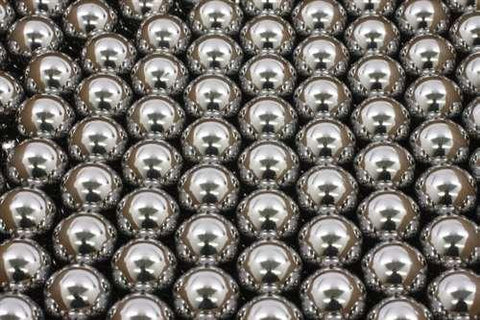 100 1/2 inch Diameter Chrome Steel Bearing Balls G25 - VXB Ball Bearings