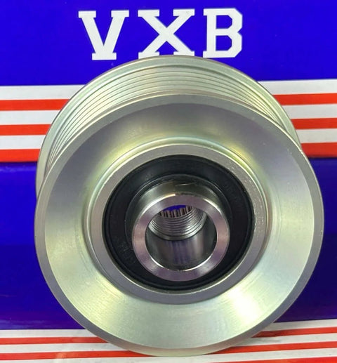 F-232774 overrunning alternator pulley for Hyundai, silver metal with inner bearing (front view)