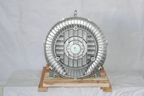 Efficient 2.8 HP regenerative blower delivers 221 CFM airflow with 64 inH2O vacuum and 60 inH2O pressure.