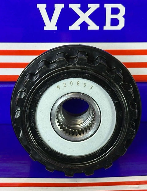 Overrunning alternator decoupling pulley for Land Rover, black outer with silver inner, splined bore, VXB Bearings