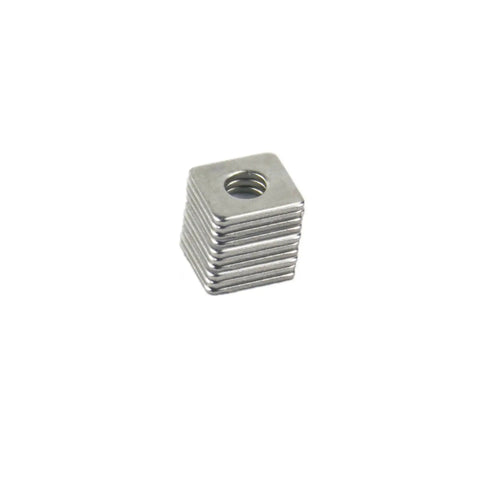 Stack of 304 Stainless Steel M4 Square Plate Washers, 10x10x1 mm, corrosion resistant, flat fasteners for even load distribution and protection.