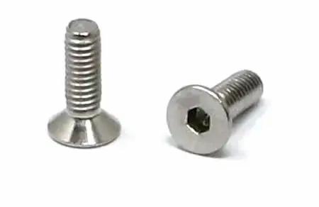 Close-up of 100 Pcs M2.5 x 8mm Stainless Steel 304 Hex Socket Flat Head Cap Screws Kit for machinery and DIY projects.