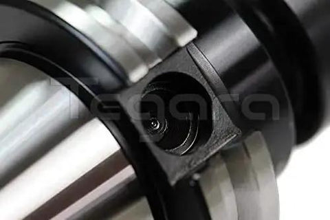 Close-up of CAT40 ER25 2.5 Inch Projection Collet Chuck Tool Holder showing drawbar detail