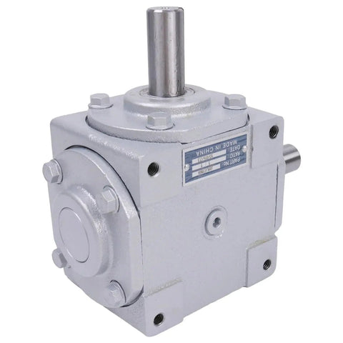 Front view of 40 HP Right Angle Bevel Gearbox With 2 Keyed Shafts CW And CW 1 To 1 1800 RPM, showing shafts and metal housing.