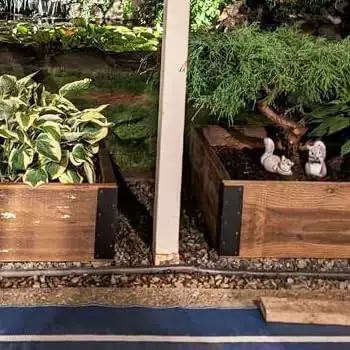4-Piece 17-Inch Garden Raised Bed Corner Brackets With Screws For 20-24 Inch Lumber Black Powder Coated Steel in use