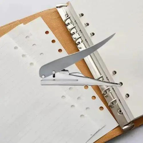 Heavy Duty One Hole Punch For Crafting And Card Making on paper with binder, Portable Handheld Paper Puncher With One Quarter Inch Hole Size