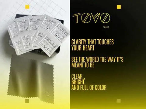 Anti Fog Eyeglasses Cleaning Wipes And Microfiber Cloth For Glasses Screens with packaging and cloth displayed