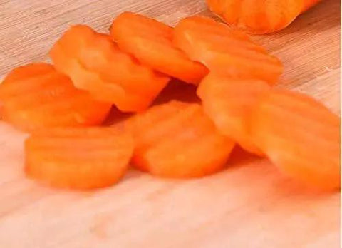 Wavy Crinkle Cutting Tool for Veggies and Fruits with Serrator Blade Dope Salad Chopper Knife and French Fry Slicer cuts carrots
