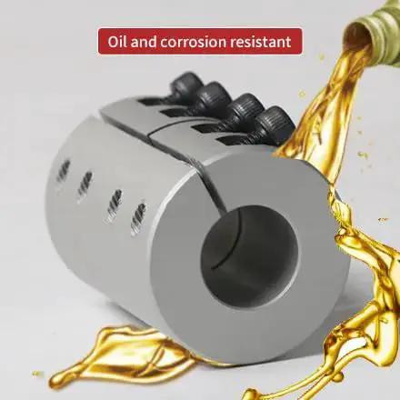 Oil-resistant Rigid Aluminum Shaft Coupling 11mm to 14mm with Clamp D32 L45, shown with oil pouring over it.