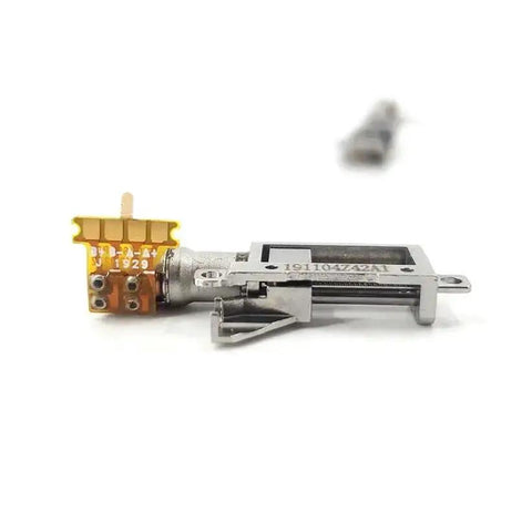 Ultra Micro 5mm Stroke Linear Actuator With 5mm Travel, shown flat with visible metal gearbox and 2-phase 4-wire stepper motor