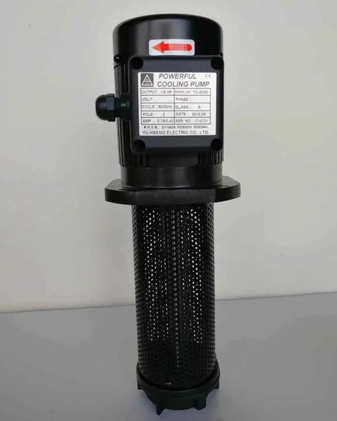 Heavy Duty One Eighth HP Machine Tool Coolant Pump For Lathe And Band Saw Circulation Immersion 220mm NPT Half Inch Thread Single Phase 120 To 240 Volt 40 Liters Per Minute Flow 7.4 PSI Head 94W 60 Hz Industrial Coolant Pump