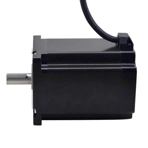 Side view of Nema 34 Stepper Motor with 8.5Nm beefy holding torque, 6.0A current, showing 14mm key way shaft and black cable.