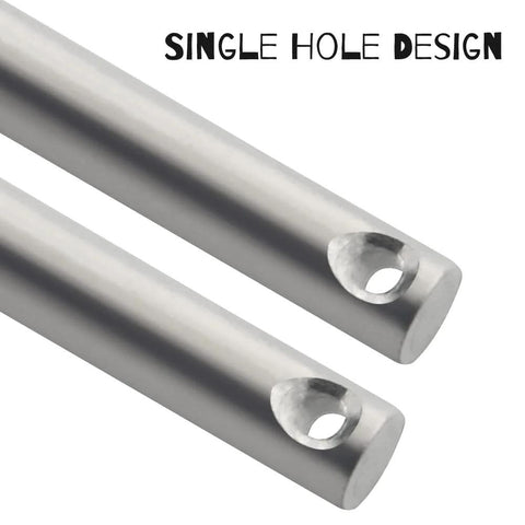 Close-up of single hole design on 304 stainless steel clevis pins from the 96 Piece Stainless Steel Clevis Pin Set With 12 Sizes M3 M4 M5.