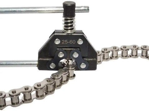 Adjustable Roller Chain Breaker Detacher Tool For Size 25 35 41 40 50 60 Chains Including 415H 428H 520 530, tool in action