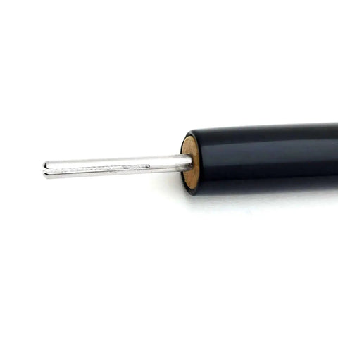 DIY Paper Bead Kit With Roller Tool Featuring A 3MM Stainless Tip And A Three Quarter Inch Slotted Tip, comfort grip handle close-up