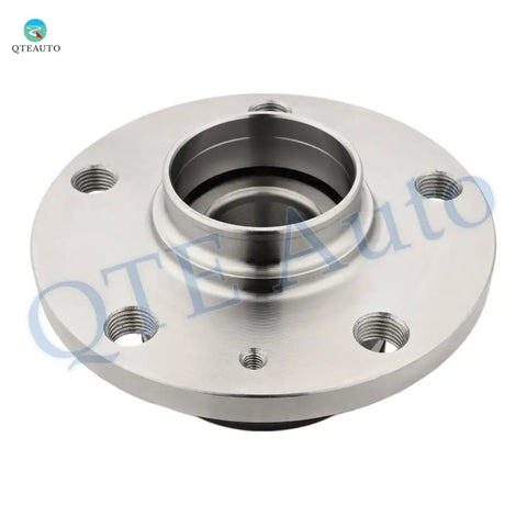 Close-up of Pair Of Rear Wheel Hub Bearing Assemblies Replacement For 2005 Through 2018 Volkswagen Jetta 2 Pack, OEM style.