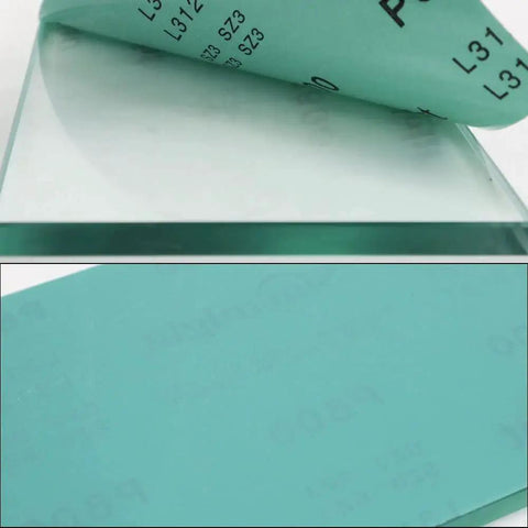 Large Flat Glass Plate For Scary Sharp Sharpening System With Anti Slip Mat Ten And One Quarter Inch Wide Eleven And Thirteen Sixteenth Inches Long Eight Millimeter Thick Durable Float Glass Surface For Knife And Tool Sharpening Scottchen close-up view with anti-slip mat.