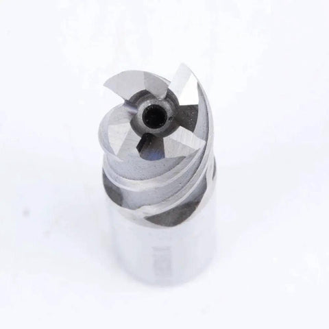 One Piece 4 Flute Straight Shank HSS End Mill Cutter For Hard Materials 15mm Cutting Diameter close-up view