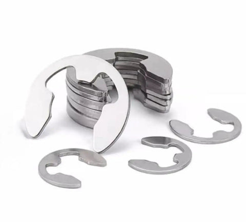 External Circlip E Clip Retaining Ring Set made from 304 stainless steel, 14 sizes assortment from one point five millimeter to fifteen millimeter