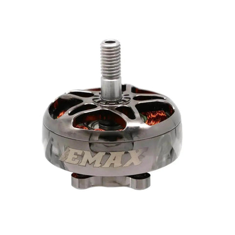 Eco II 2807 Brushless RC Motors Set For FPV Racing Drones, close-up view of one motor with beefed up multi strand winding.