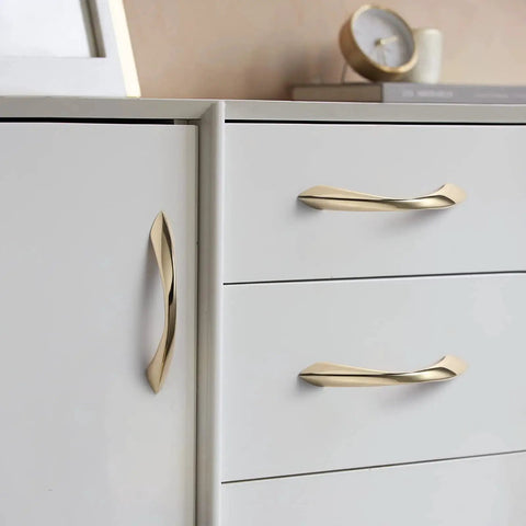 Rose Gold Cabinet Pulls 3 Inch Arch Twisted Handle Set For Kitchen Cabinets Drawers And Vanities on white dresser drawers