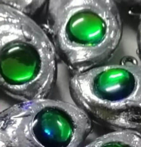 Gradient Green 3D Holographic Fish Eyes For Fishing Jigs And Soft Lure Making, Sizes 4Mm To 10Mm, Realistic Depth Look To Up Your Lure Game, Vibrant Iridescent Finish, Includes 8Mm Pack Of 96 close-up view of gradient green 3D fish eyes