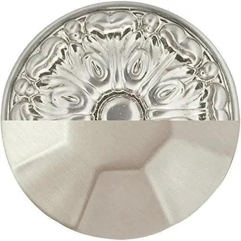 Luxurious Satin Nickel Williamsburg Cabinet Pull Four Inch Center To Center Solid Core Bar Handle design close-up