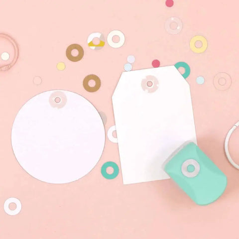 Circle Punch With Reinforcing Ring And Snap Lever For Paper Crafting, Scrapbooking And DIY Card Making, 0.55 Outer Diameter