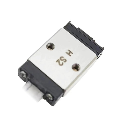 Ultra Smooth LWL5B Linear Block Guide Slider For 50mm Rail CNC Machinery And DIY Projects One Piece Linear Bearing close-up view