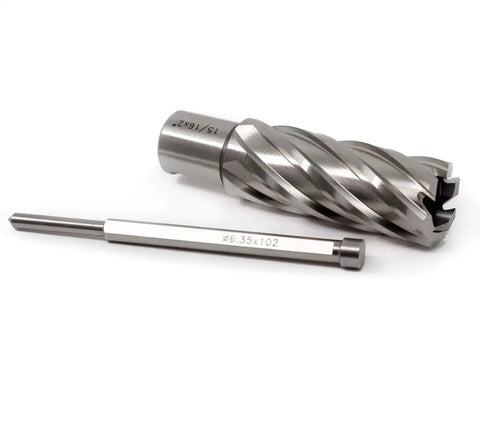 Heavy Duty Fifteen Sixteenth Inch Annular Cutter For Magnetic Drill Press With Two Inch Cutting Depth And Three Quarter Inch Weldon Shank With Two Flat Pilot Pin OSCARBIDE Built Tough High Performance Bit For Fast Large Hole Drilling, showing cutter and pilot pin