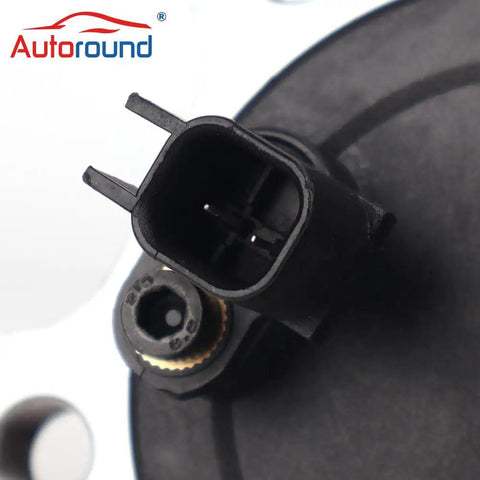 Close-up of the ABS sensor on Rear Wheel Hub and Bearing Assembly for Ford Escape 2013-2019, C-Max 2013-2018, Lincoln MKC 2015-2019 5 Lug