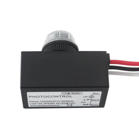 Outdoor Dusk To Dawn Photoelectric Sensor Switch 120 277V Auto On Off For LED Lighting, three-wire, close-up view