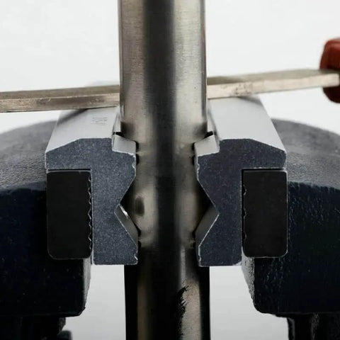 4 Inch Or 6 Inch CNC Milling Steel Vise Hard Jaw Fixture Built Tough With V Type Jaw Aluminum Alloy Milling Kit holding tubing