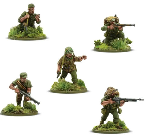 Pacific Theater US Marines Bolt Action 28mm Plastic Miniatures Set unpainted figures displayed for WWII gaming and collectors