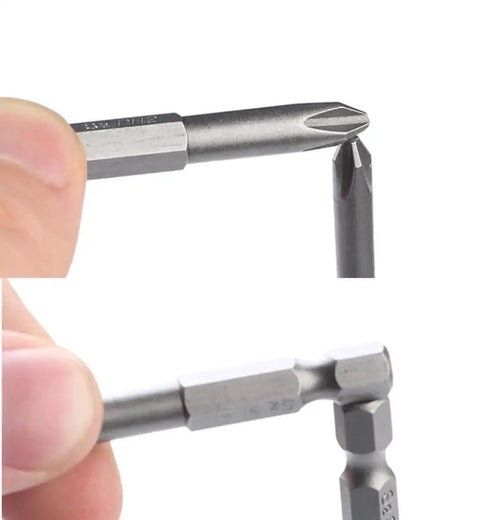 Close-up of Durable Magnetic Screwdriver Bit Set With 12 Piece Slotted And Phillips Bits 1/4 Inch Hex Shank S2 Steel 2 Inch Long