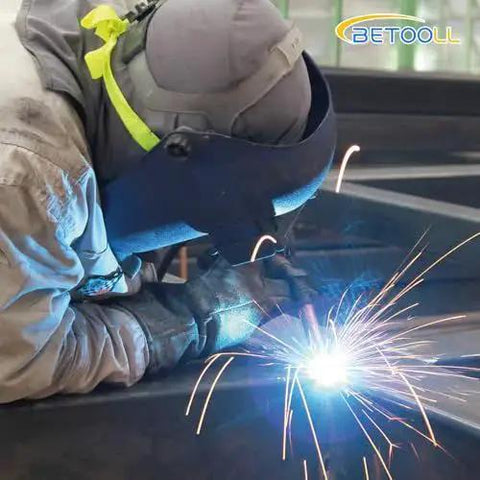 Welder using Argon Regulator For Welding With 6.6Ft Hose And CGA580 Fitting, Flow Meter Gas Regulator Gauge For Argon CO2 MIG TIG
