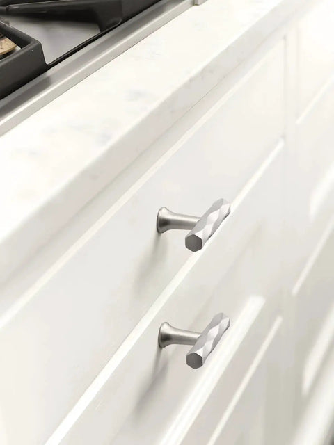 Brushed Nickel Cabinet Knobs 10 Pack Hammered Silver Handles For Kitchen Cabinets Drawers Cupboards And Vanities Rhombus Shape