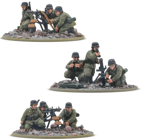 Bolt Action Rattenkrieg German Veteran Infantry Starter Army For Close Quarters Wargaming minis with MG team on battlefield base