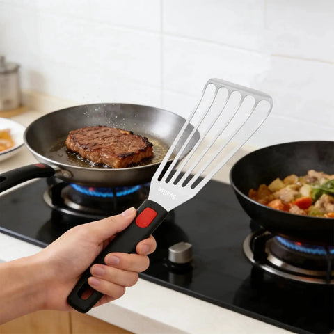 Flexible Stainless Steel Fish Spatula With Silicone Handle Slotted Turner for kitchen grilling and frying handling a pan