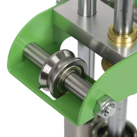 Pro Grade Green V Shaped Hand Sheet Metal Bender With Edge Bead Roller and Scale mechanism detail