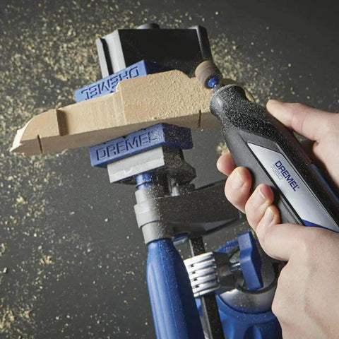 Beast Half Inch Coarse Sander Bands Set For Rotary Tools 60 Grit 6 Pack Dremel Compatible in use on wood surface