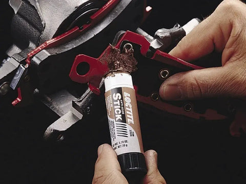 Applying Copper Anti Seize Stick For High Temperature Metal Assembly By Loctite 20 Gram No Fuss Pack to metal parts