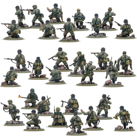 28mm German Army Veterans Infantry Platoon Plastic Miniatures For Bolt Action War Game, 30 Dope Figures in combat stances