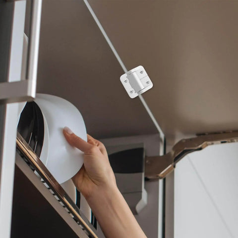 Torque Cabinet Door Hinge INOOMP 1.8nm Zinc Alloy Metal Kitchen Cupboard Hinge With Adjustable Angle Stops installed on cabinet