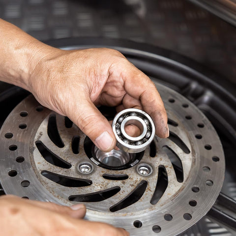 Deep groove ball bearing 6701-2RS, 12x18x4 mm, double sealed chrome steel, 10 pcs, held near brake rotor