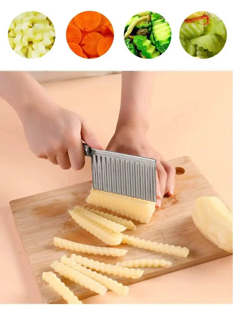 Crinkle Cutter Knife For Fun Kitchen Creations, Stainless Steel Wave Slicer For Potatoes Carrots And Veggies, Easy Grip Black Handle