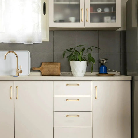 Modern kitchen with 10 Pack Solid 5 Inch Square Foot Arch Cabinet Pulls In Champagne Bronze For Kitchen Cabinets And Cupboards