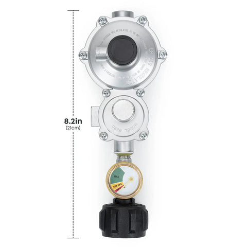 Horizontal Two Stage Propane Regulator With Gauge For Grills, RVs And Heaters, Type 1 QCC1 3/8 Inch Female NPT, top view