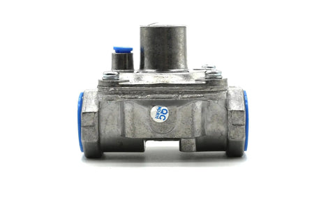 Universal Propane Pressure Regulator For Gas Grills Heaters Ovens And Welding Equipment With 1/2-14NPT Inlet And Outlet Connections