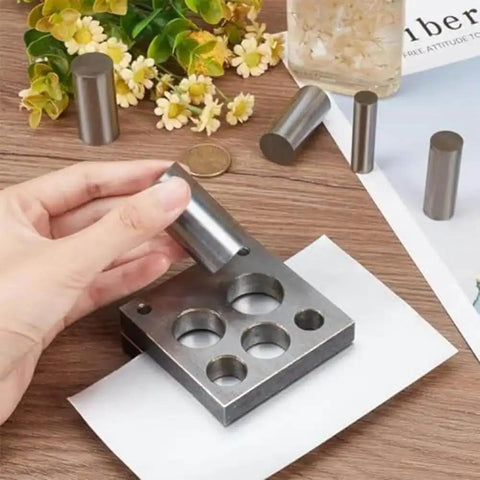 Disc Cutter Set For Jewelry Making 5 Piece Round Punch Tool Kit With Half Inch To One Inch Sizes for cutting soft metal sheets.